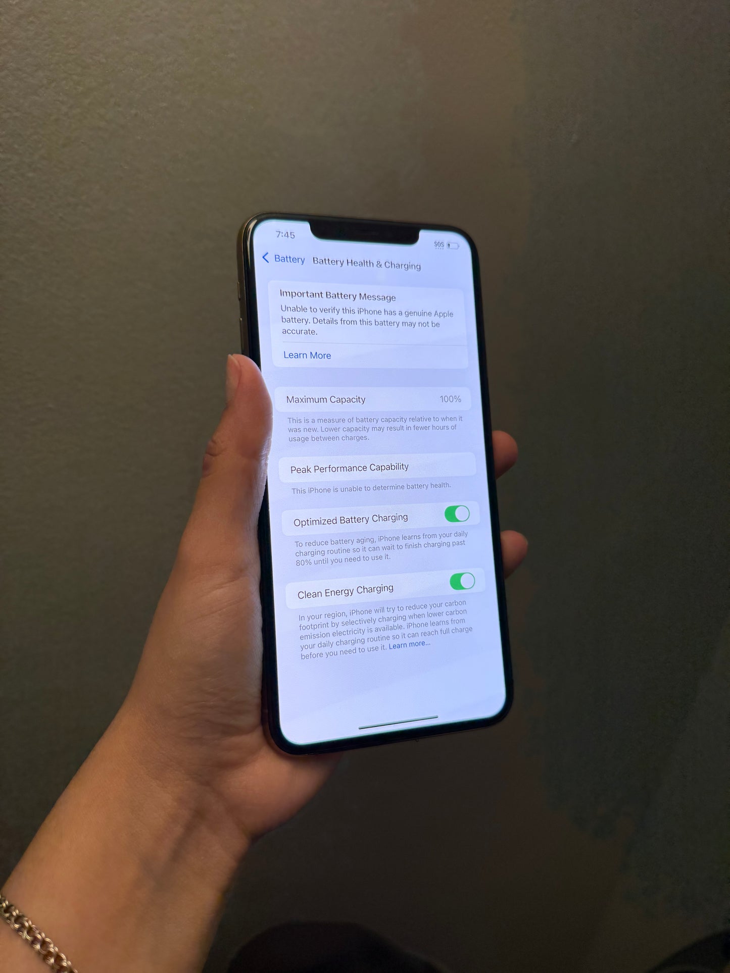 iPhone 11 Pro Max 64gb DORADO